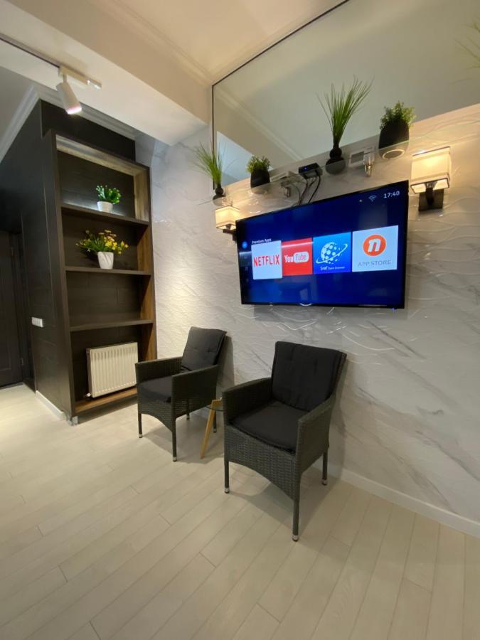 New Double Room Luxury Apartment In The Center Кишинів Екстер'єр фото