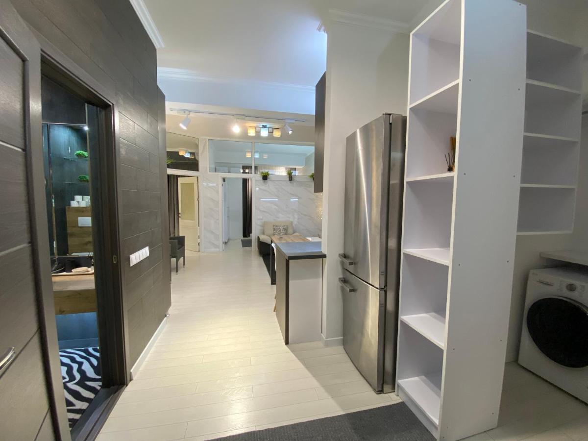 New Double Room Luxury Apartment In The Center Кишинів Екстер'єр фото