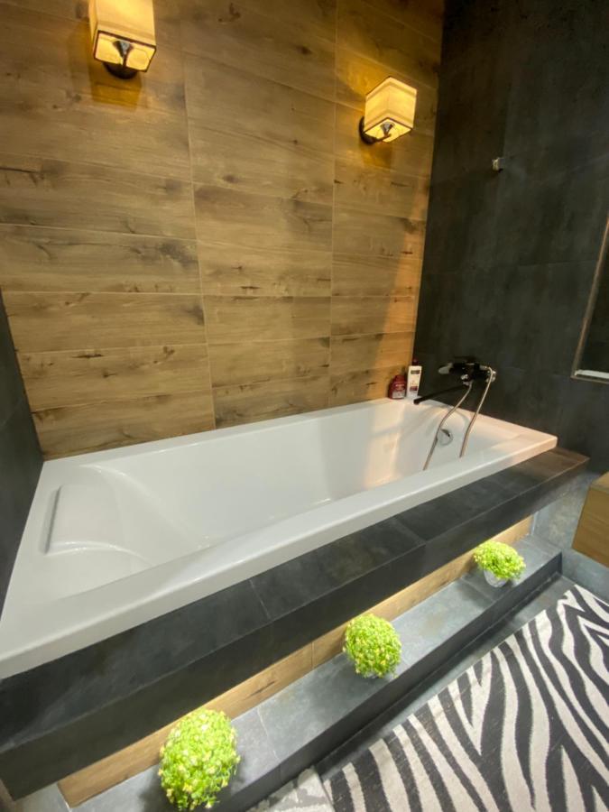 New Double Room Luxury Apartment In The Center Кишинів Екстер'єр фото