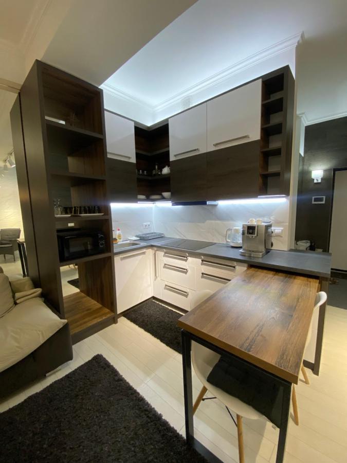 New Double Room Luxury Apartment In The Center Кишинів Екстер'єр фото